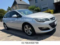 Gebraucht Opel Astra Edition 110 PS (80 kW) 2014 Silber Kombi