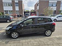 Używany Ford B-MAX Cool & Connect 101 KM (74 kW) 2015 Czarny Minivan