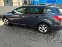 Gebraucht Ford Focus 116 PS (85 kW) 2012 Grau Kombi