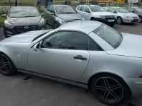 Gebraucht Mercedes SLK230 193 PS (141 kW) 1999 Grau Cabrio