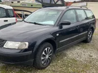 Gebraucht VW Passat Basis 102 PS (75 kW) 2000 Schwarz Kombi
