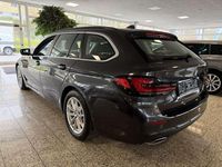 Gebraucht BMW 520 190 PS (139 kW) 2023 Grau, metallic Kombi