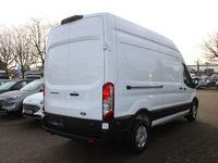 Gebraucht Ford Transit Trend 131 PS (96 kW) 2024 Weiß Limousine