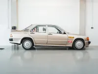 Gebraucht Mercedes 190 185 PS (136 kW) 1984 Silber Limousine