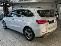 Gebraucht Mercedes B220 Progressive 190 PS (139 kW) 2019 Silber Van / Kleinbus