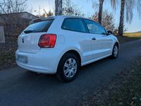 Gebraucht VW Polo Trendline 60 PS (44 kW) 2014 Weiß Kleinwagen