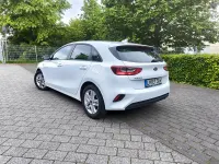 Gebraucht Kia Ceed Edition 7 99 PS (72 kW) 2020 Weiß Kleinwagen
