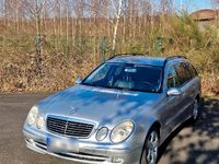 Gebraucht Mercedes E240 177 PS (130 kW) 2005 Silber Kombi