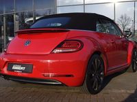 Gebraucht VW Beetle Cabriolet Sound 150 PS (110 kW) 2017 Tornado red Cabrio