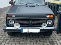 Second-hand Lada niva 83 CP (61 kW) 2012 Negru SUV
