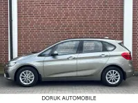 Gebraucht BMW 218 Active Tourer 136 PS (100 kW) 2016 Silber Van / Kleinbus