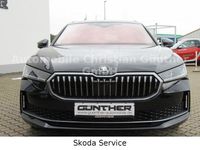 Gebraucht Skoda Superb 150 PS (110 kW) 2024 Ebony schwarz metallic Kombi
