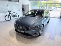 Gebraucht VW Passat GTE 156 PS (114 kW) 2020 Blau Kombi
