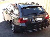 Gebraucht BMW 320 222 PS (163 kW) 2006 Grau metallic Kombi