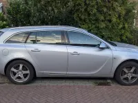 Gebraucht Opel Insignia 140 PS (102 kW) 2010 Silber Kombi