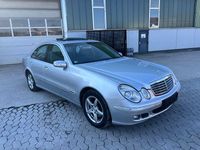 Gebraucht Mercedes E280 190 PS (139 kW) 2005 Silber Limousine