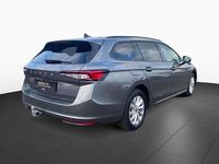 Gebraucht Skoda Superb Essence 150 PS (110 kW) 2025 Graphitegrau metallic Kombi