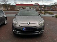 Gebraucht Renault Mégane III Luxe 140 PS (102 kW) 2010 Grau Limousine