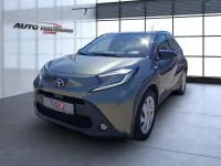 Gebraucht Toyota Aygo X Pulse 72 PS (52 kW) 2022 Cardamon green SUV