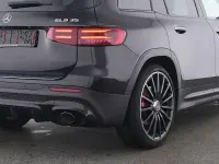 Gebraucht Mercedes GLB35 AMG 306 PS (225 kW) 2025 Schwarz SUV