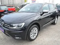 Gebraucht VW Tiguan Allspace Comfortline 150 PS (110 kW) 2021 Deep black perleffekt (metallic) SUV