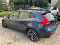 gebraucht Volvo V40 2,0, MOMEN.NAVI, KAM, PDC, LED, AHK, 8xALU