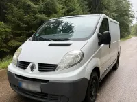 Second-hand Renault Trafic 145 CP (106 kW) 2007 Alb Monovolum