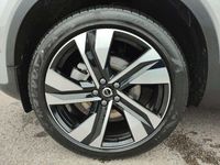 Gebraucht Volvo XC40 Ultimate 197 PS (144 kW) 2024 Silver dawn / metallic SUV