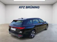 Gebraucht VW Passat 150 PS (110 kW) 2025 Grenadillschwarz metallic (metallic) Kombi
