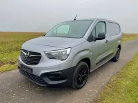 Używany Opel Combo 131 KM (96 kW) 2022 Szary Minivan