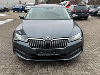 Gebraucht Skoda Superb Ambition 200 PS (147 kW) 2021 Grau Kombi