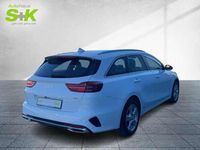 Gebraucht Kia Ceed Vision 141 PS (103 kW) 2022 Weiß Kleinwagen