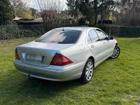 Second-hand Mercedes S320 224 CP (164 kW) 2000 Argintiu Berlinǎ