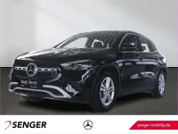 Gebraucht Mercedes GLA200 163 PS (119 kW) 2024 Unilack nachtschwarz SUV