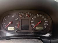 Gebraucht VW Golf IV 2003 Rot Kleinwagen