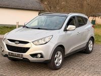 Gebraucht Hyundai ix35 136 PS (100 kW) 2012 Silber SUV