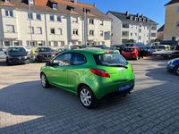 Second-hand Mazda 2 Edition 84 CP (61 kW) 2013 Verde Hatchback
