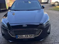 Gebraucht Ford Focus Titanium 120 PS (88 kW) 2019 Schwarz Kombi