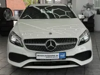 Gebraucht Mercedes 220 177 PS (130 kW) 2018 Calcitweiss  unilack Limousine