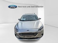 Gebraucht Ford Focus Cool & Connect 125 PS (91 kW) 2021 Polarsilber metallic (metallic) Limousine