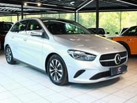 Gebraucht Mercedes B180 136 PS (100 kW) 2024 Silber Kleinwagen
