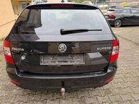 Gebraucht Skoda Superb Elegance 200 PS (147 kW) 2013 Schwarzmagic perleffekt Kombi