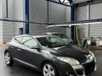 Gebraucht Renault Mégane Coupé Dynamique 131 PS (96 kW) 2010 Schwarz Coupé