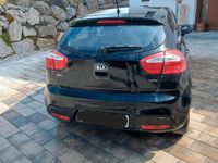 Gebraucht Kia Rio 86 PS (63 kW) 2012 Schwarz Kleinwagen