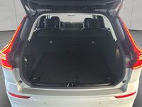 Gebraucht Volvo XC60 Core 250 PS (183 kW) 2024 Grau SUV