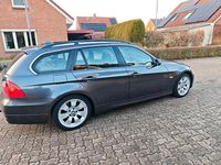 Gebraucht BMW 325 218 PS (160 kW) 2008 Grau Kombi