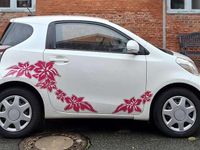 Gebraucht Toyota iQ 68 PS (50 kW) 2009 Weiß Kleinwagen