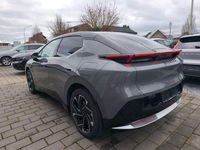 Neu Lynk & Co 02 200 kW (272 PS) 2026 Grau SUV