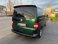 Usata VW T5 105 CV (77 kW) 2005 Verde Furgone