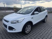 Gebraucht Ford Kuga Trend 150 PS (110 kW) 2016 Frostweiß SUV